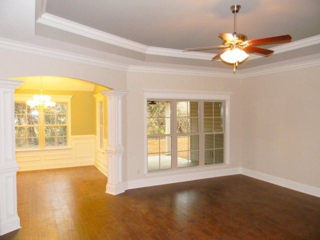 Building Photo - Modern 4BR Home with Open Layout, Granite Counters & Community Pool Access