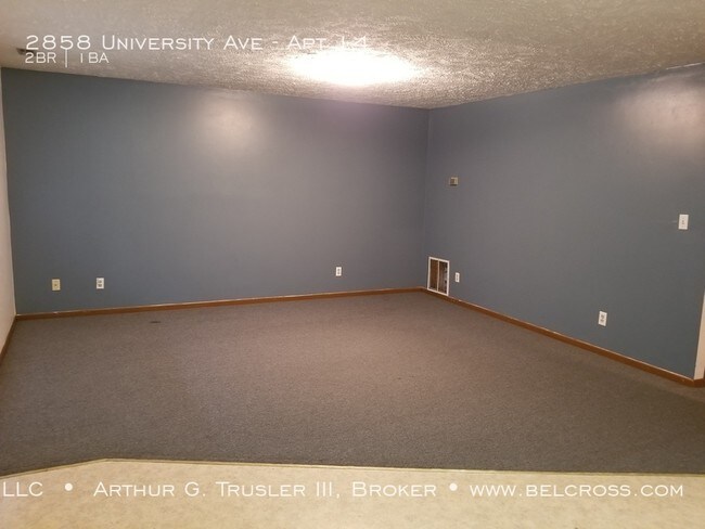Building Photo - 2858 University Ave