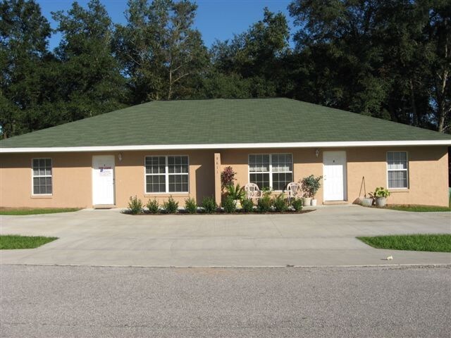 Primary Photo - 9631 SW 30th Ter