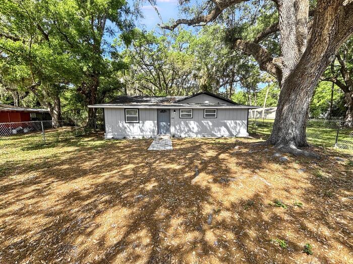 Primary Photo - Adorable 3-Bedroom Home Near Historic Down...