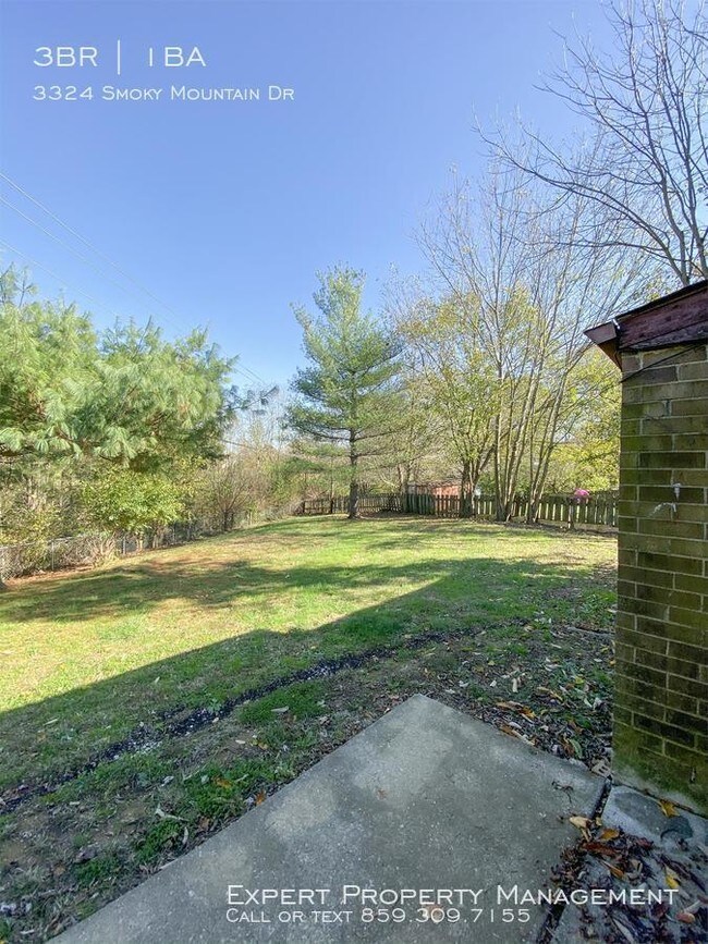 Building Photo - 3324 Smoky Mountain Dr