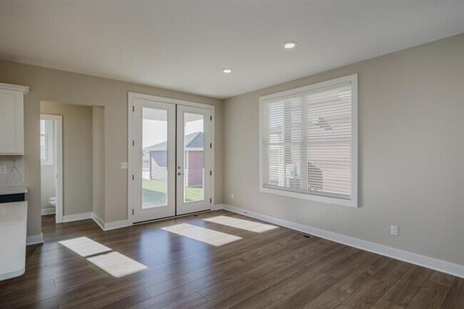 Building Photo - Brand New & Move-In Ready!