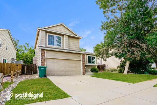 Foto del edificio - 3315 Macgregor Drive, Colorado Springs, CO...