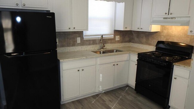 Building Photo - 7909 E 87th Street - Proficient Services LLC