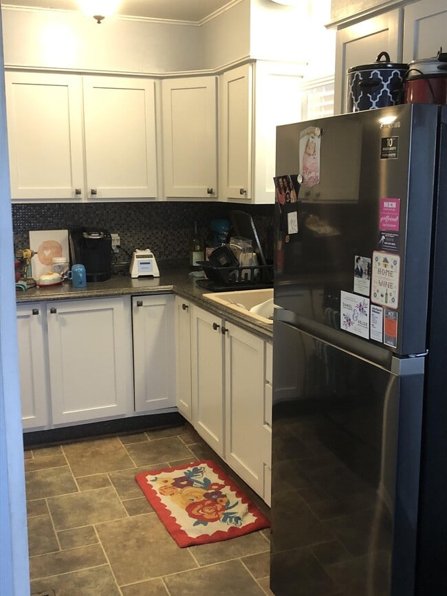 Foto del edificio - 806 S McFarland St