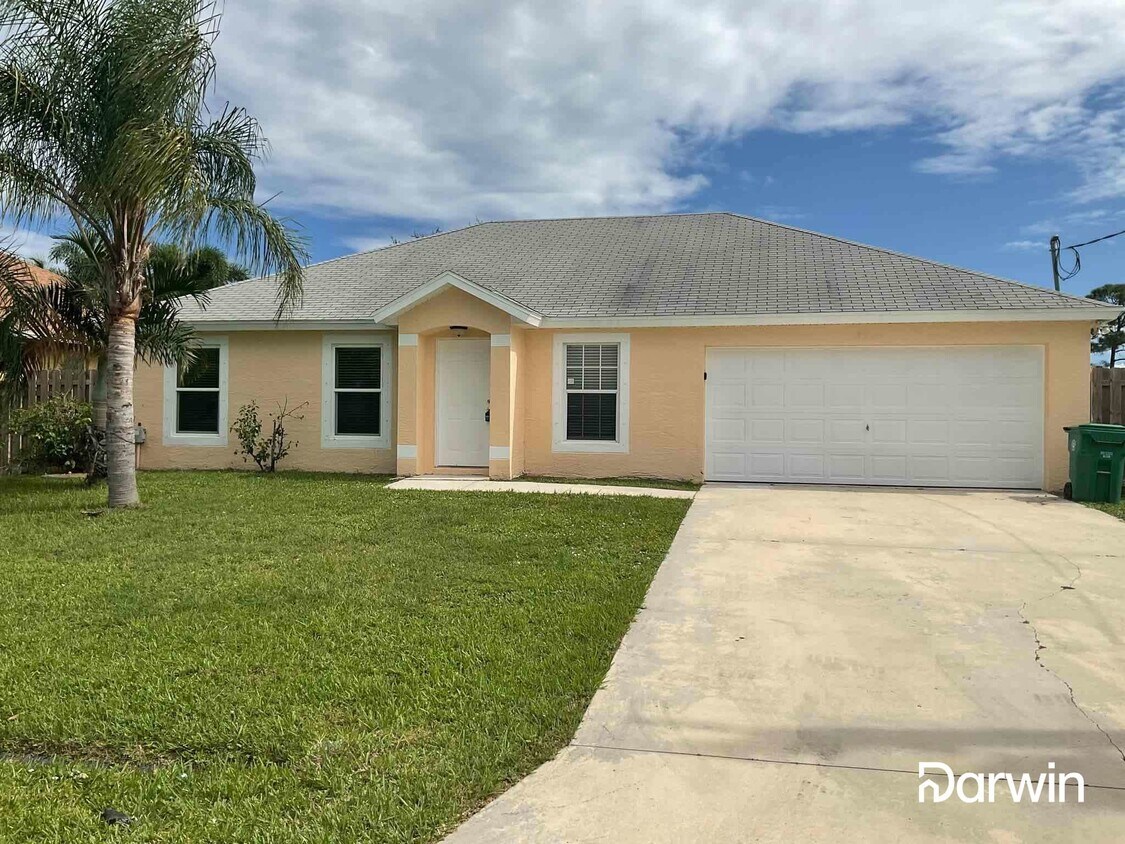 2025 SE Mantua St, Port Saint Lucie, FL 34952 House Rental in Port