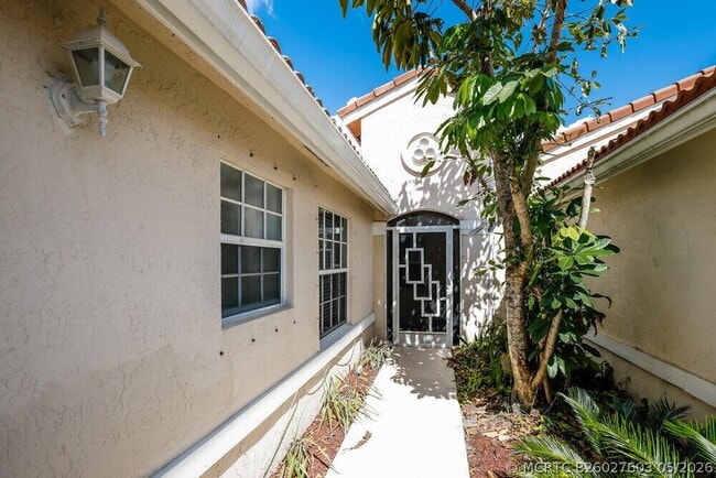 Building Photo - 7273 Burgess Dr