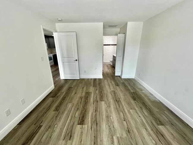 Foto del edificio - 5289 Stacy St