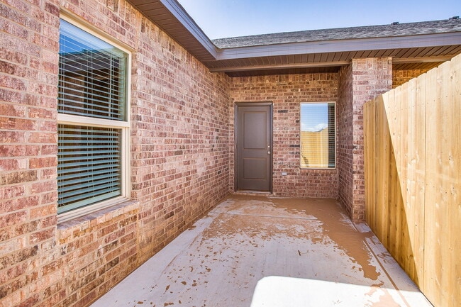 Building Photo - 1718 Corpus Ave