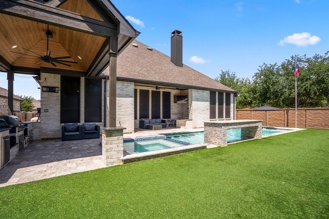 Building Photo - 2618 Coastal Trl