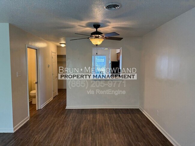 Foto del edificio - 9108 Parktop Ln NW