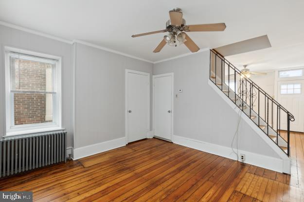 Building Photo - 445 W Elm St