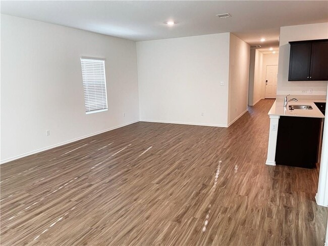 Building Photo - 428 Gabriels Bluff Dr