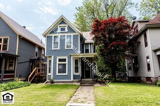 Building Photo - 846 Columbia Ave