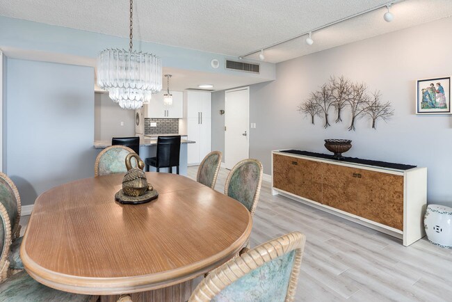 Building Photo - 2400  Presidential Way 1806