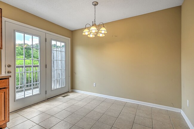 Foto del edificio - 132 Amanda Ln