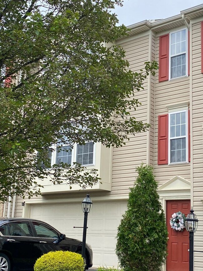 Foto del edificio - 3 Bedroom Townhouse