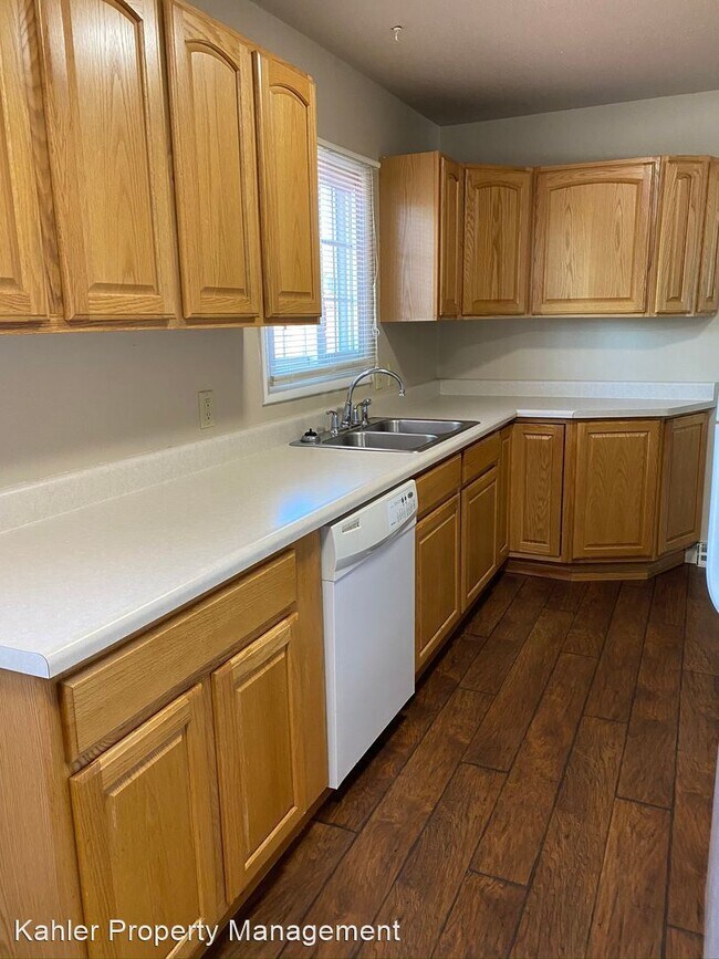 Building Photo - 3 br, 1 bath House - 1502 Brentwood St