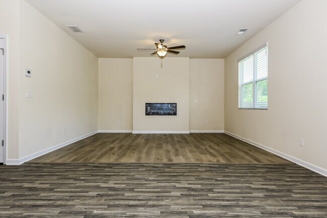 Building Photo - 291 Hamilton Pointe Dr
