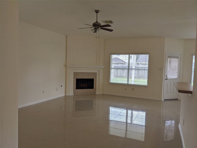 Building Photo - 25211 Sierra Woods Ln