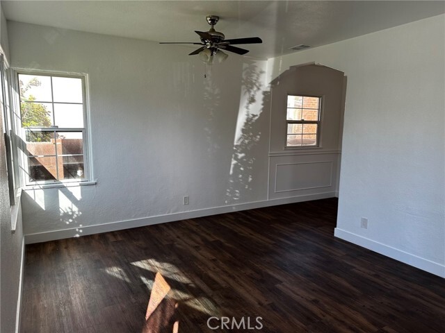 Foto del edificio - 2332 N Catalina St