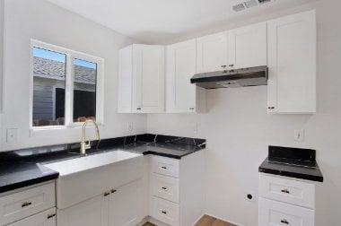 Foto del edificio - 227 Maple St