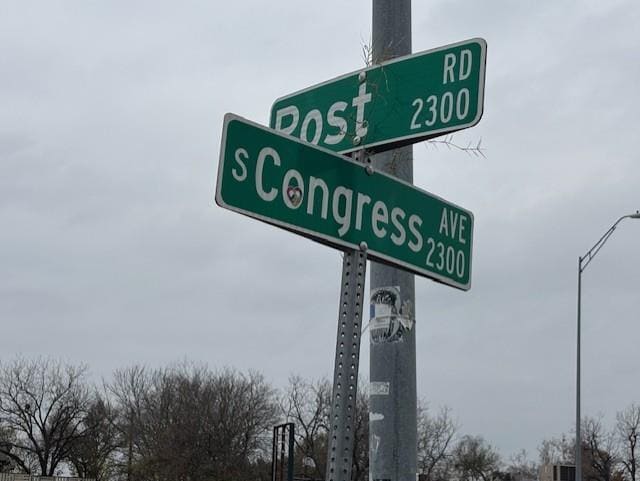 Building Photo - 2215 Post Rd