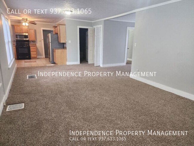 Building Photo - Sunrise Bungalow  **LOWERED RENT WITH FREE...