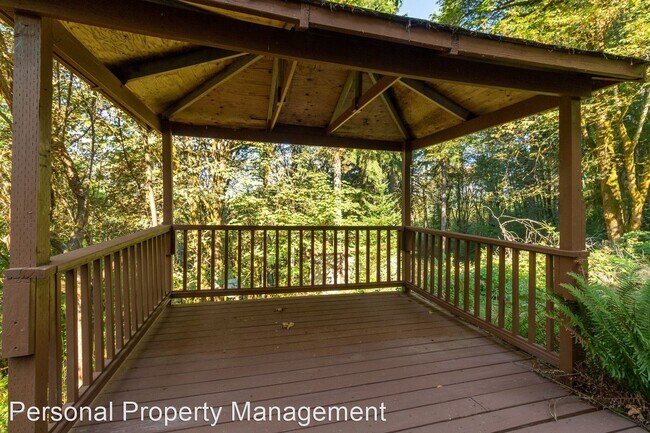 Building Photo - 3 br, 3.5 bath House - 33612 NE 165th Ave