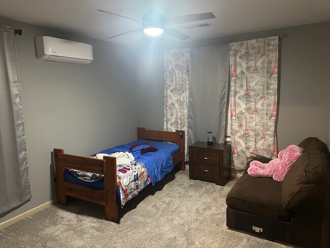 Foto del edificio - 2140 Old Highway 50