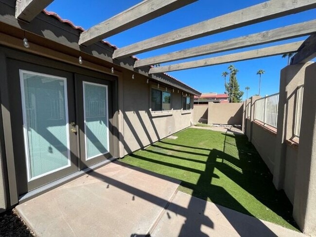 Photo - 5634 N 79th Way House