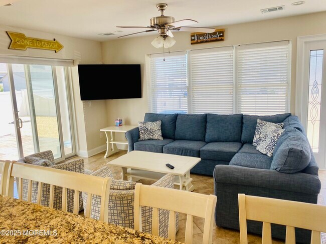 Foto del edificio - 10 4th Ave