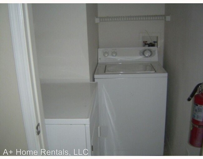 Foto del edificio - 1020 Siena Park Blvd E