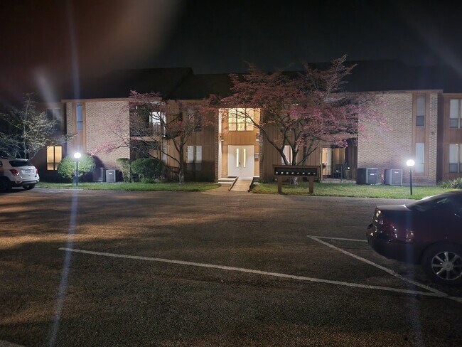 Foto del edificio - 500 Oxcart Rd