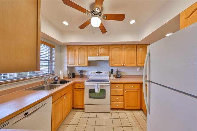 Foto del edificio - 1028 Apollo Beach Blvd