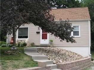 Primary Photo - 85 Adams Dr