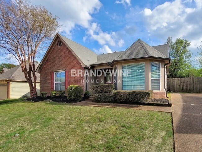 Foto del edificio - 7123 Amberly Way Dr