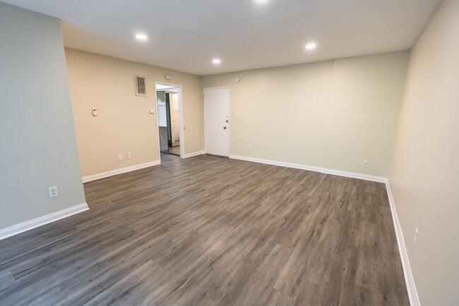 Foto del interior - 311 South Doheny Drive