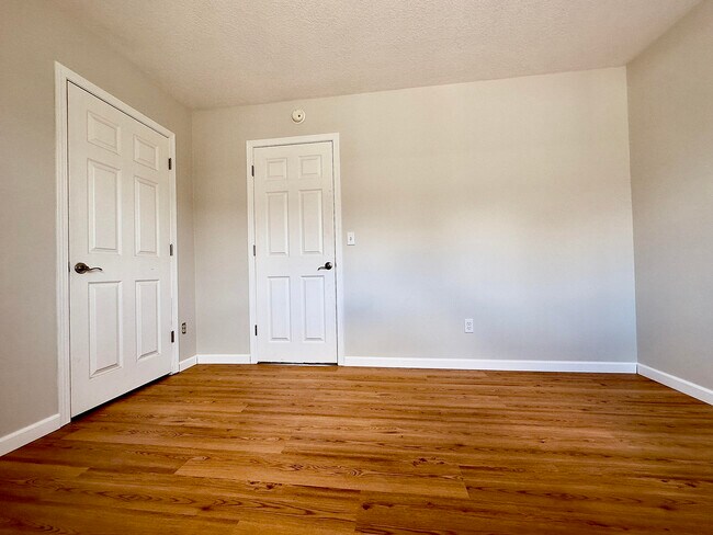 Foto del edificio - 8717 NE Webster St