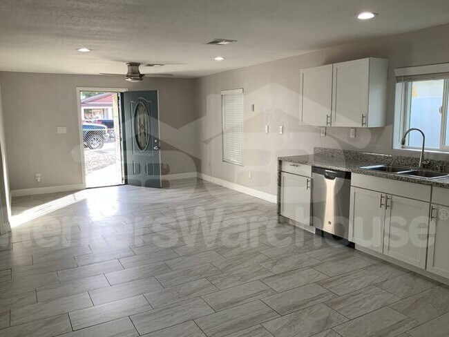 Foto del edificio - Beautifully Remodeled Casa Grande Home — Move-In Ready!