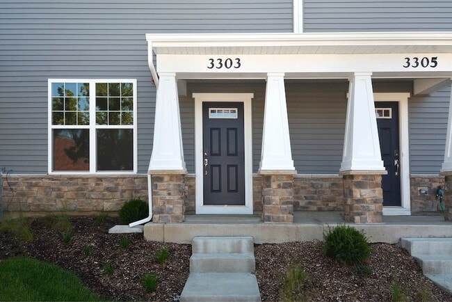 Building Photo - 3303 Trillium Cir