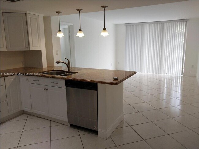 Foto del edificio - 13020 SW 92nd Ave