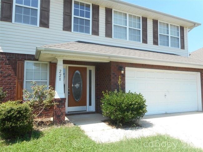 Building Photo - 228 Gumtree Dr