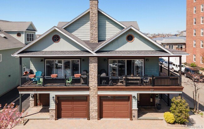 Foto del edificio - 847 E Broadway