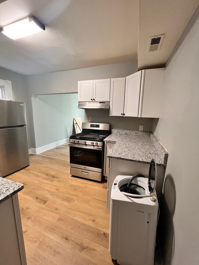 Foto del edificio - 619 N 32nd St