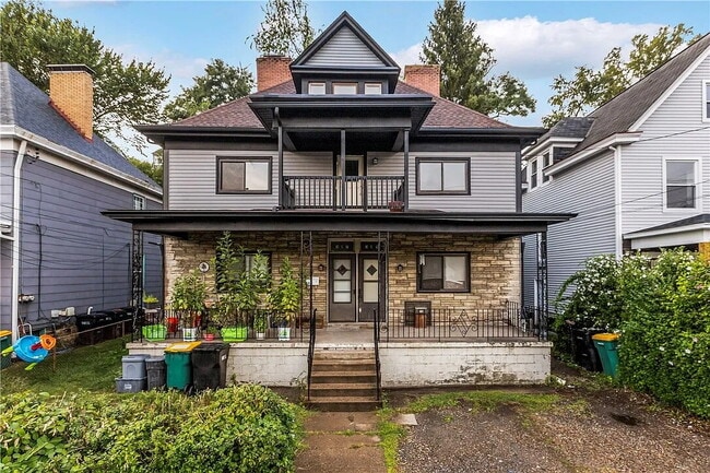 Building Photo - Spacious 3-Bedroom in Bellevue – Minutes from Downtown Pittsburgh!