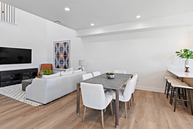 Foto del edificio - 1090 W Albertine Ln