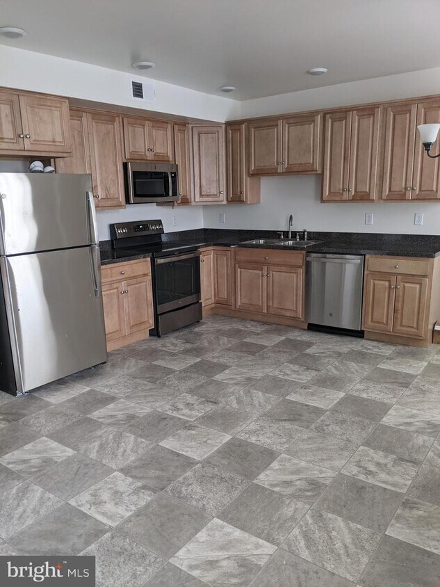 3572 Lincoln Hwy Unit 2, Kinzers, PA 17535 Apartment for Rent in