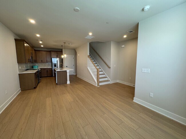 Foto del edificio - Stylish West Nashville 3 bed 2.5 bath - Pet Friendly