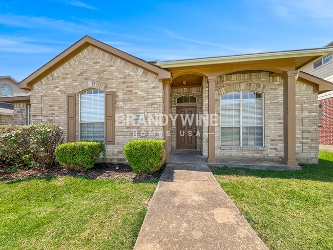 Building Photo - 3318 Lochwood Dr